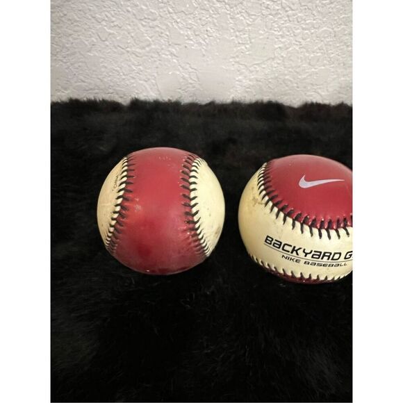 NIKE Backyard Gem Baseball Maroon NBG 9IN. 5OZ. Base Ball Toy Collectable - Picture 7 of 10